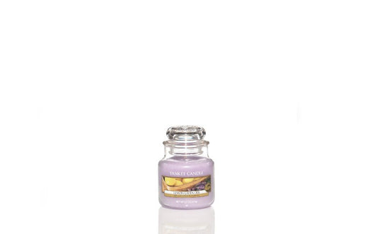 Laad de afbeelding in de Gallery-viewer, Yankee Candle YC Lemon Lavender Small Jar                                  1073483E
